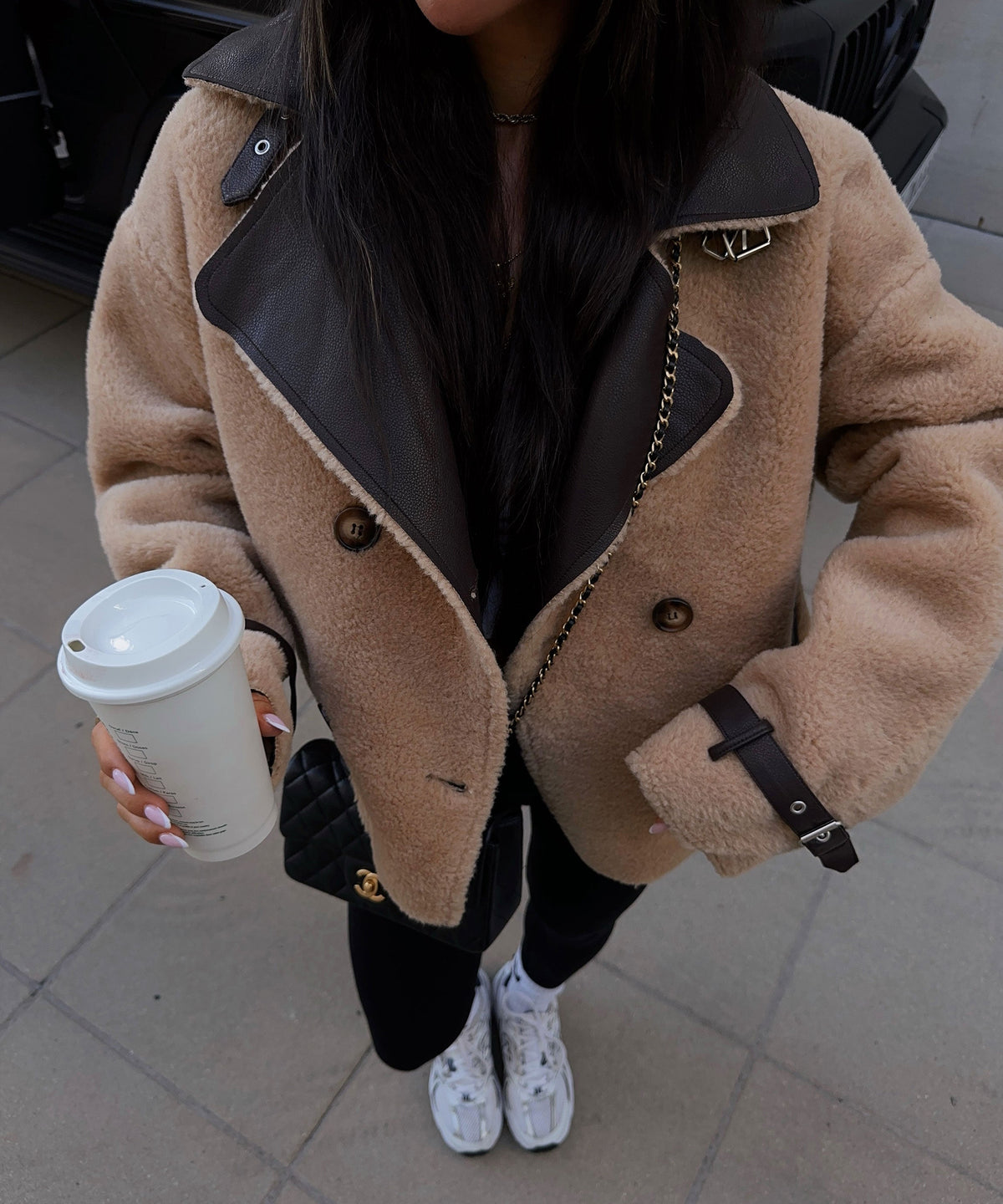 Jacke Ella in Camel - kurz, mit Reißverschluss und Pattentaschen, Farbe: Camel, Ansicht 13