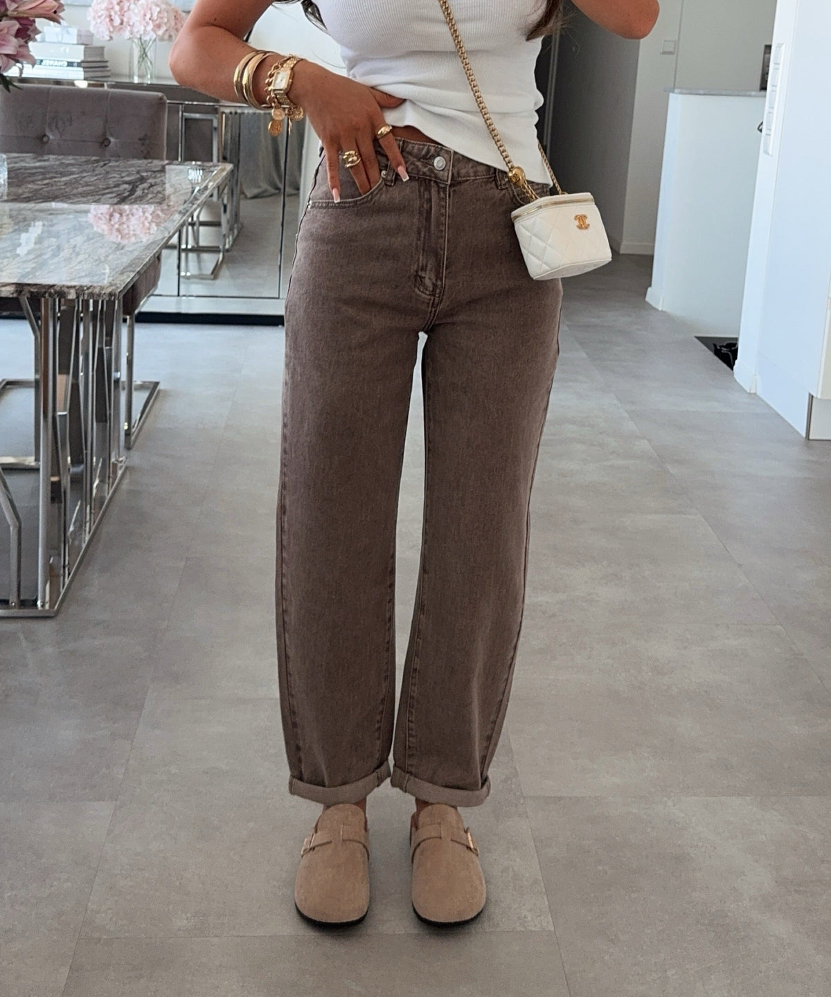 Jeans Leava in Taupe - Mom-Schnitt in Denim-Optik, Farbe: Taupe, Ansicht 9