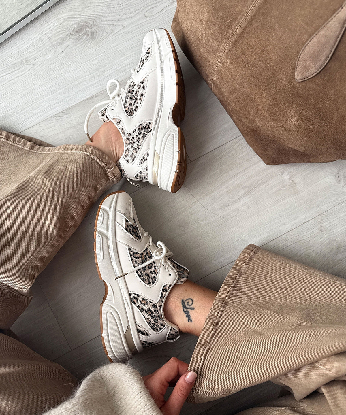 Jeans Harbi in Camel - Wide-Leg in Denim-Optik, Farbe: Camel, Ansicht 7